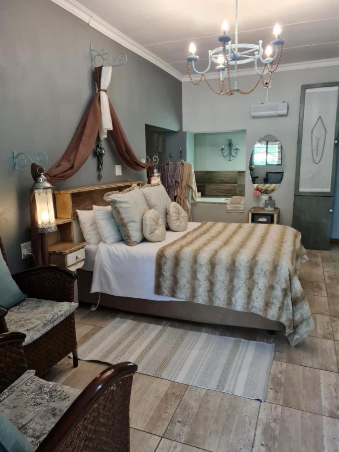 Little Rock Resort Ladybrand Eksteriør bilde